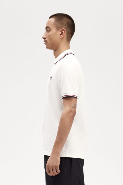 Polo Fred Perry M3600 Blanco - Imagen 8