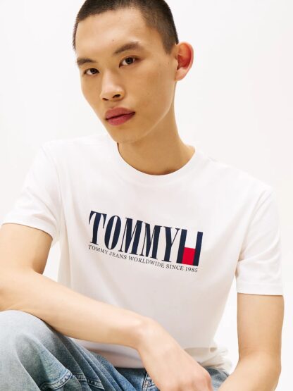 Camiseta Tommy Jeans Regular Blanca - Imagen 3