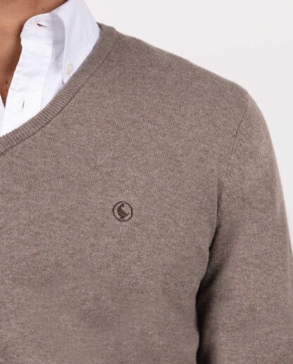 Jersey El Ganso Cuello Pico Coderas Marrón - Imagen 7