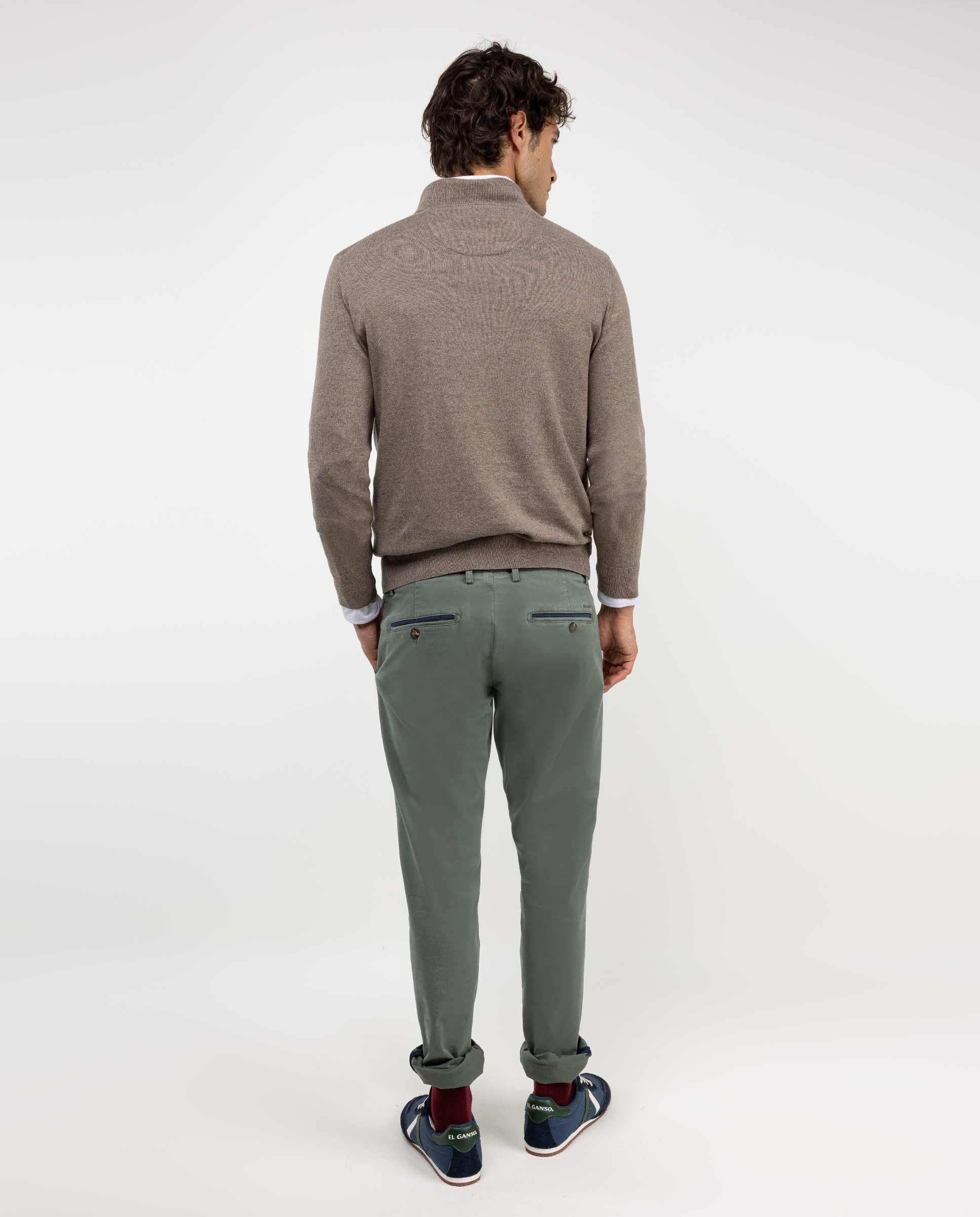 Jersey El Ganso Cuello Mock Marrón Antonio López