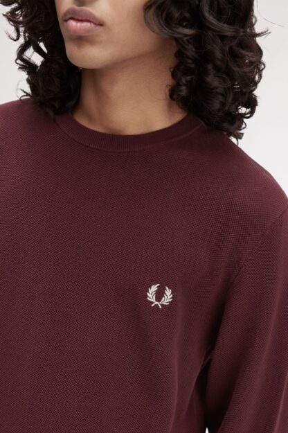 Jersey Fred Perry Cuello Redondo Burdeos - Imagen 4