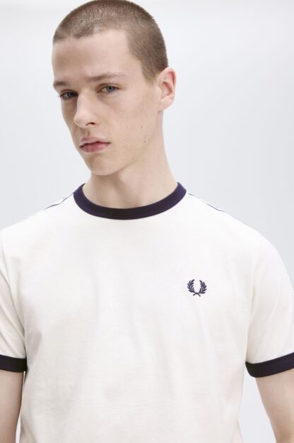 Camiseta Fred Perry Ringer Cinta Blanca - Imagen 6
