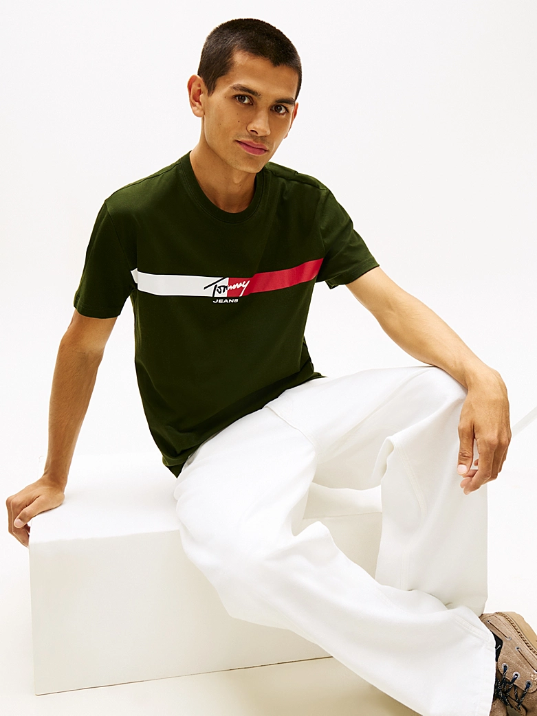 Camiseta Tommy Jeans con Logo Verde - Imagen 3